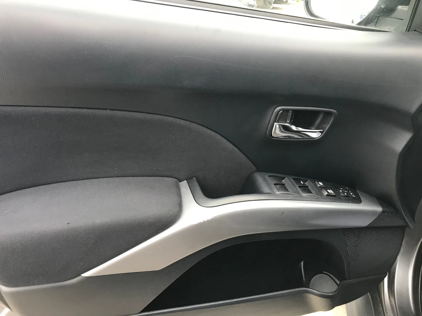 Mitsubishi Outlander 2.4i-AUTOM-4x4-2009g. | Mobile.bg � ����������� 15