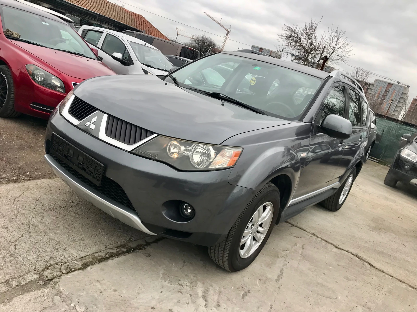 Mitsubishi Outlander 2.4i-AUTOM-4x4-2009g. | Mobile.bg � ����������� 3