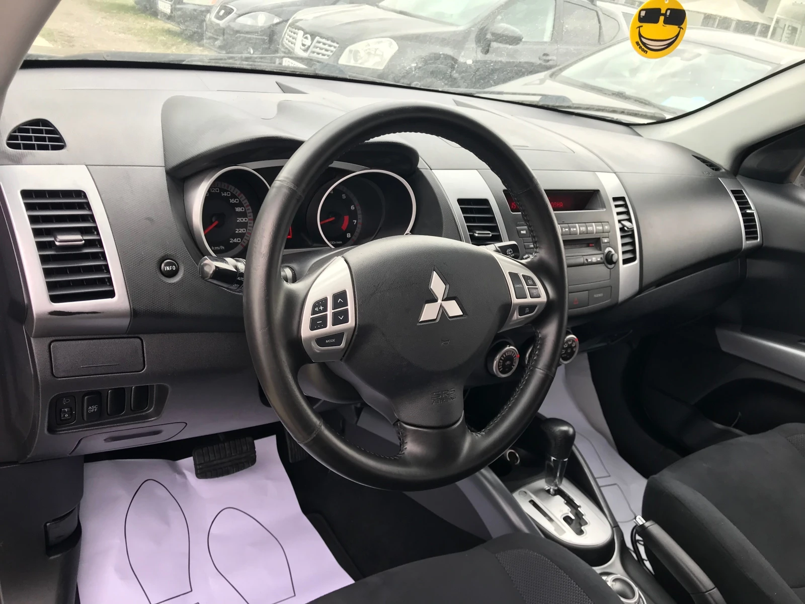 Mitsubishi Outlander 2.4i-AUTOM-4x4-2009g. | Mobile.bg � ����������� 13