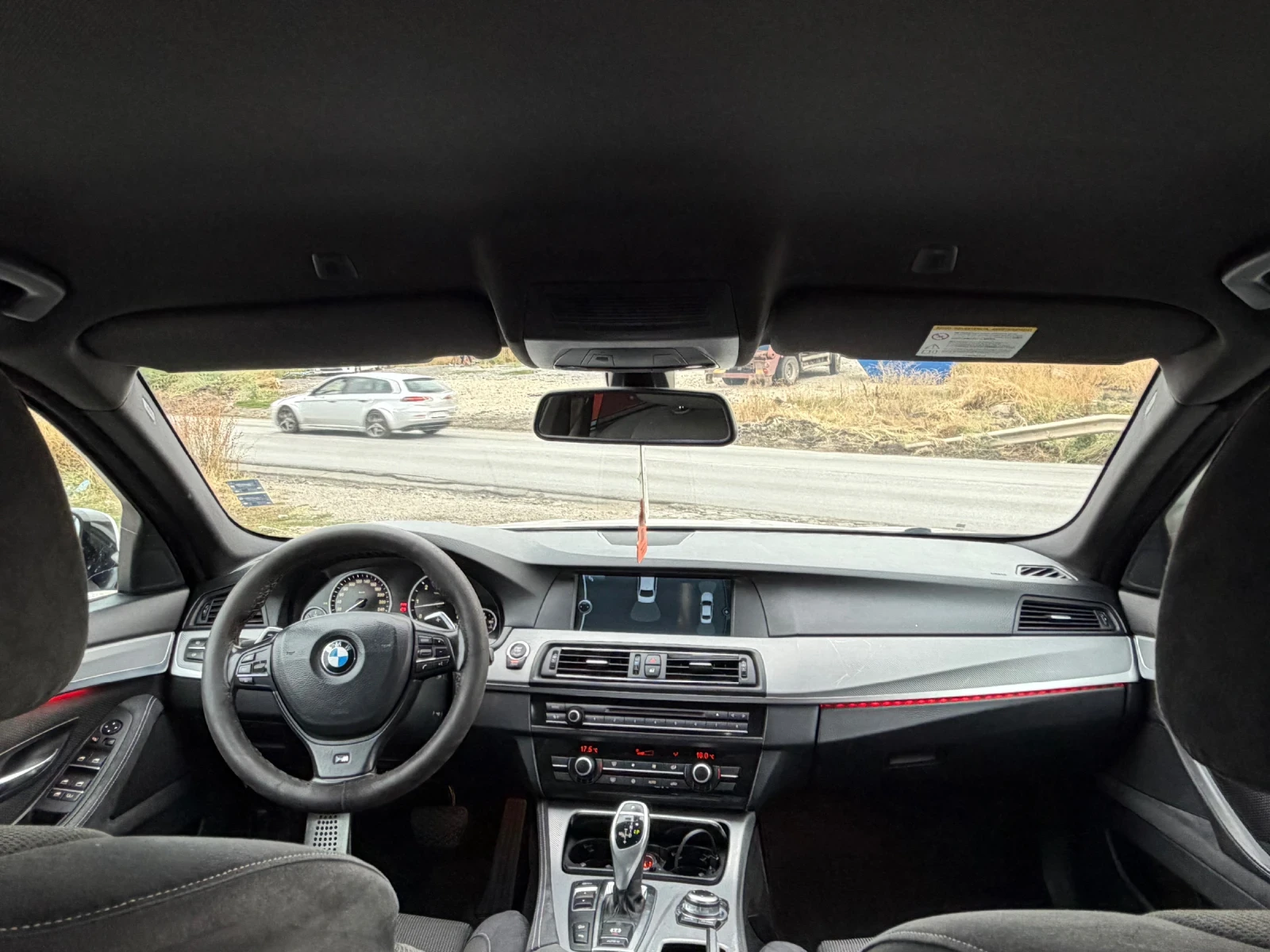 BMW 530 ТОП* СОБСТВЕН ЛИЗИНГ, снимка 12 - Автомобили и джипове - 56112050