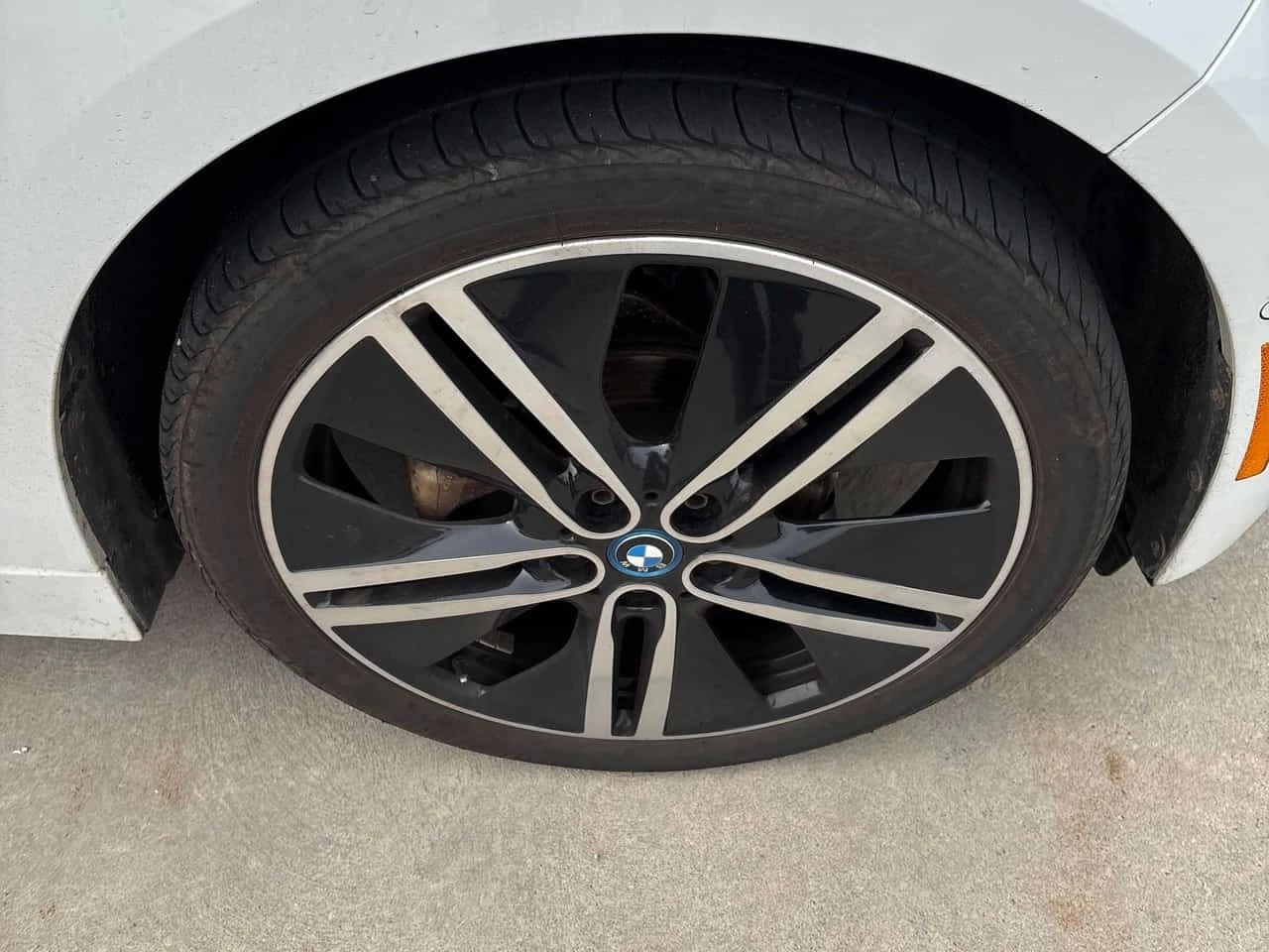 BMW i3 4dr HB w/Range Extender  CARFAX | Mobile.bg � ����������� 7