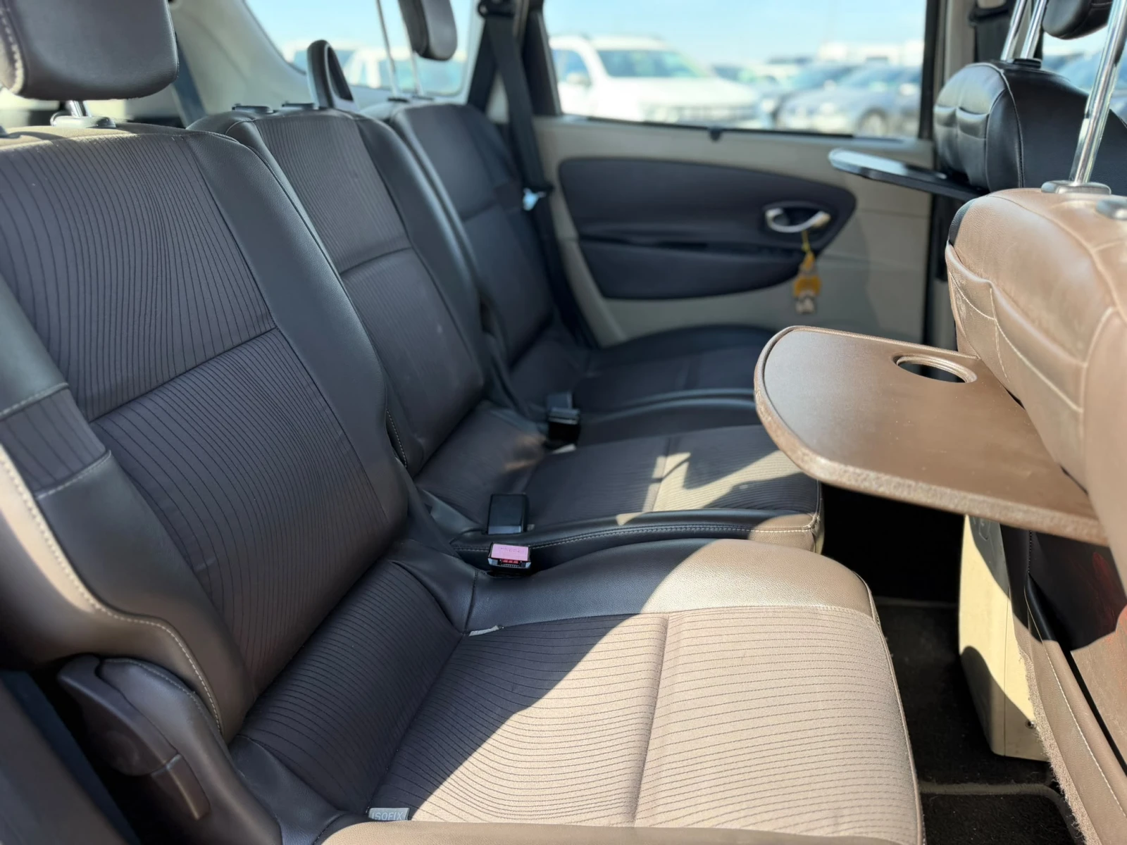 Renault Scenic / 1.9D / 131HP / EURO 5 / ���� / | Mobile.bg � ����������� 12