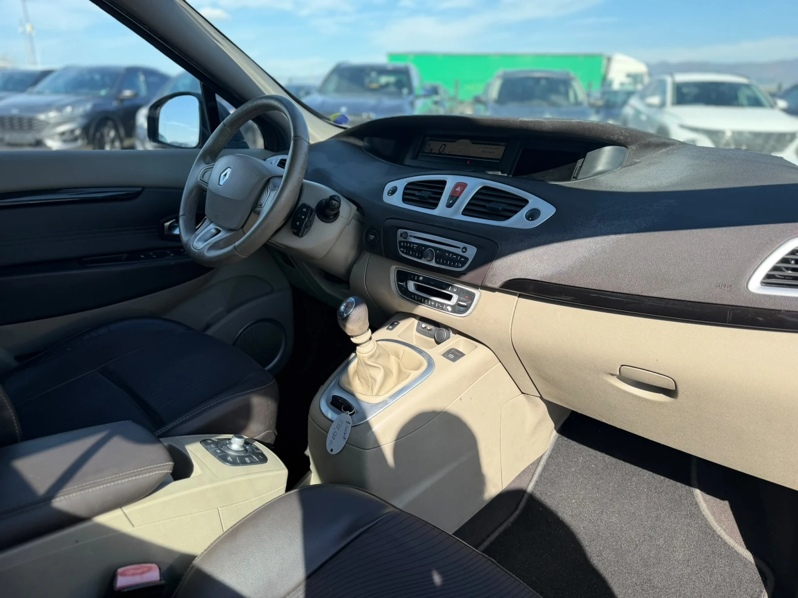Renault Scenic / 1.9D / 131HP / EURO 5 / ���� / | Mobile.bg � ����������� 11