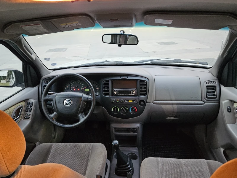 Mazda Tribute, снимка 7 - Автомобили и джипове - 47672482