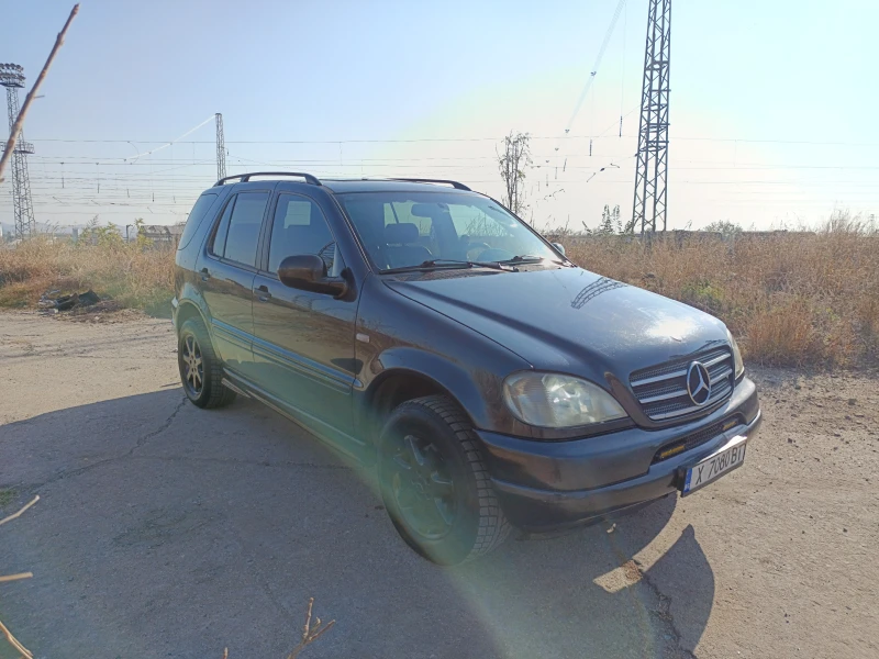 Mercedes-Benz ML 320 3.2ГАЗ, КЛИМА, снимка 4 - Автомобили и джипове - 48510205