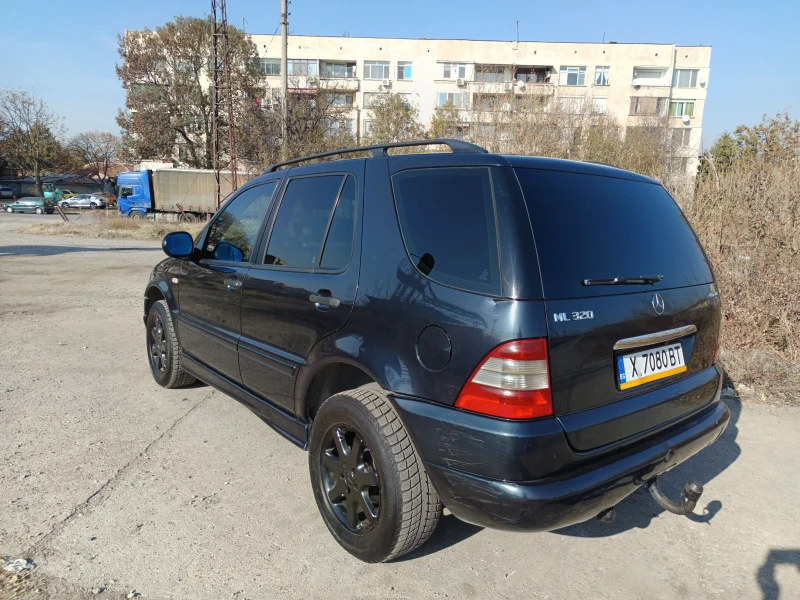 Mercedes-Benz ML 320 3.2ГАЗ, КЛИМА, снимка 10 - Автомобили и джипове - 48510205