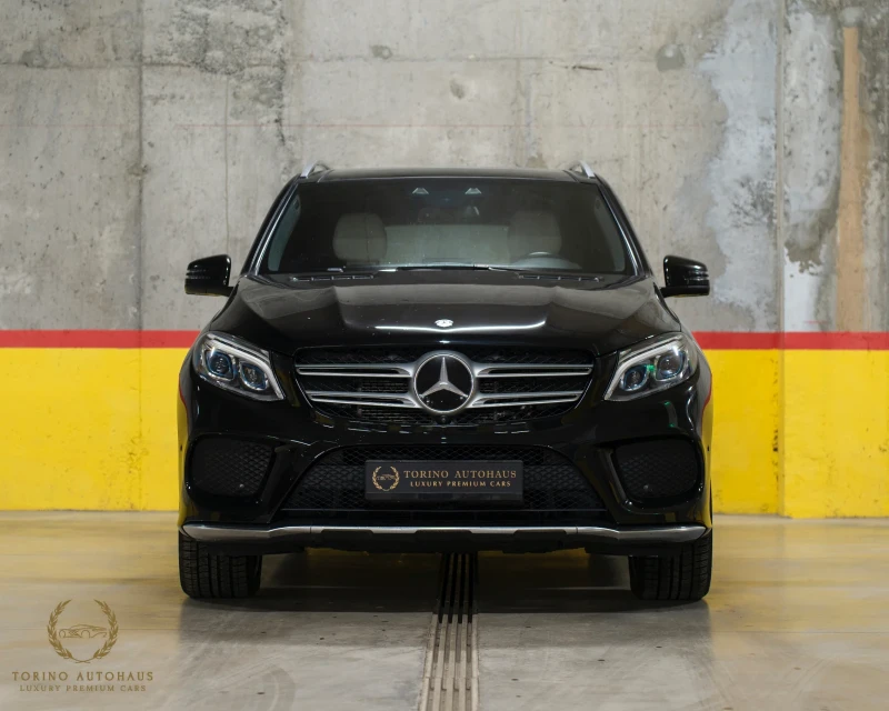 Mercedes-Benz GLE 500 AMG* DESIGNO* PANORAMA* 360CAM* H&K* FULL* TOP* , снимка 8 - Автомобили и джипове - 49574388