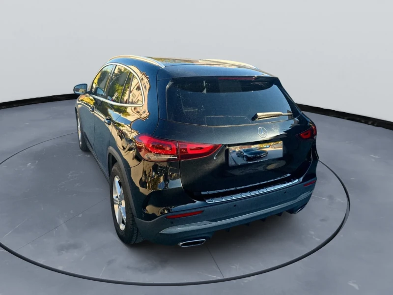 Mercedes-Benz GLA 250 Автоматична, снимка 16 - Автомобили и джипове - 52881966
