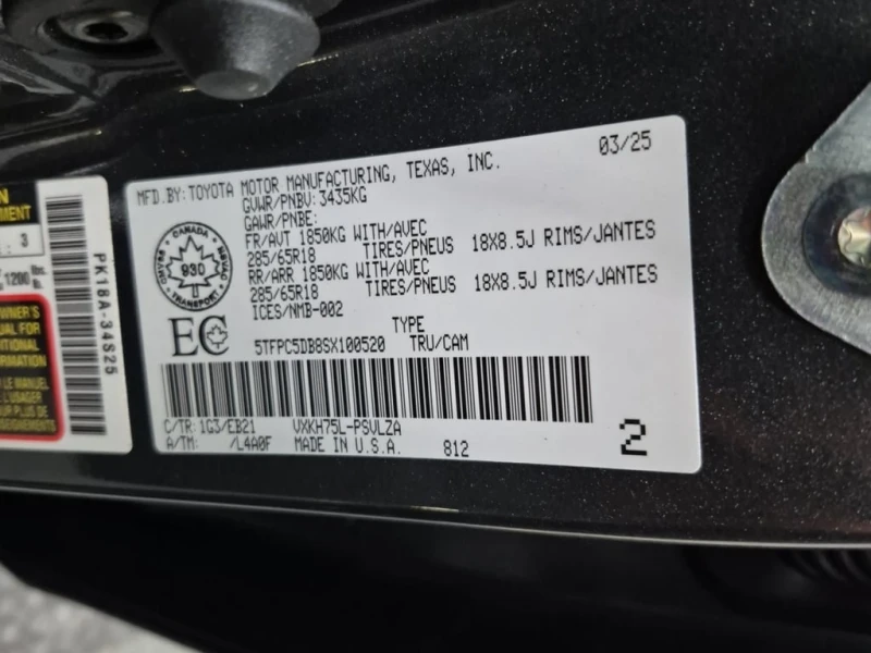 Toyota Tundra * TRD PRO HYBRID CREW CAB SHORT BED * CARFAX * БЕЗ, снимка 15 - Автомобили и джипове - 53086965