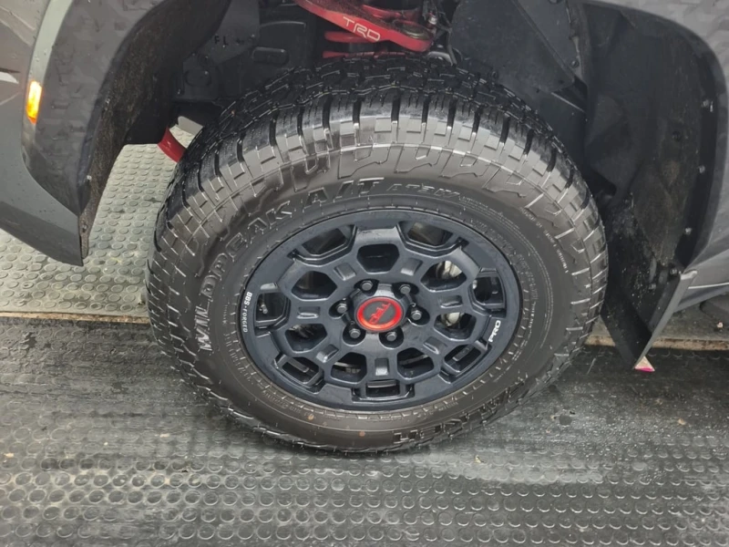 Toyota Tundra * TRD PRO HYBRID CREW CAB SHORT BED * CARFAX * БЕЗ, снимка 17 - Автомобили и джипове - 53086965