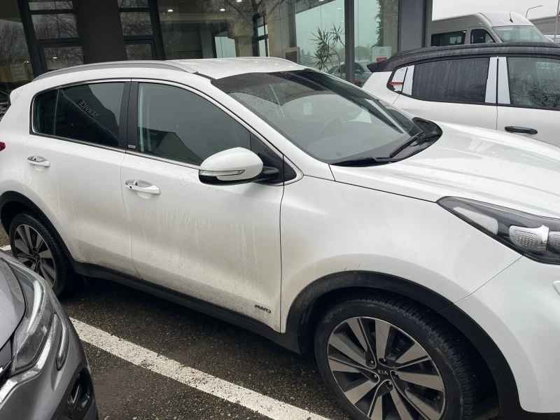 Kia Sportage (KATO НОВА)^(4x4), снимка 3 - Автомобили и джипове - 53131993