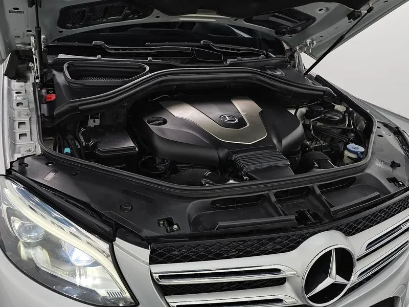 Mercedes-Benz GLE D 4Matic, снимка 6 - Автомобили и джипове - 56369687