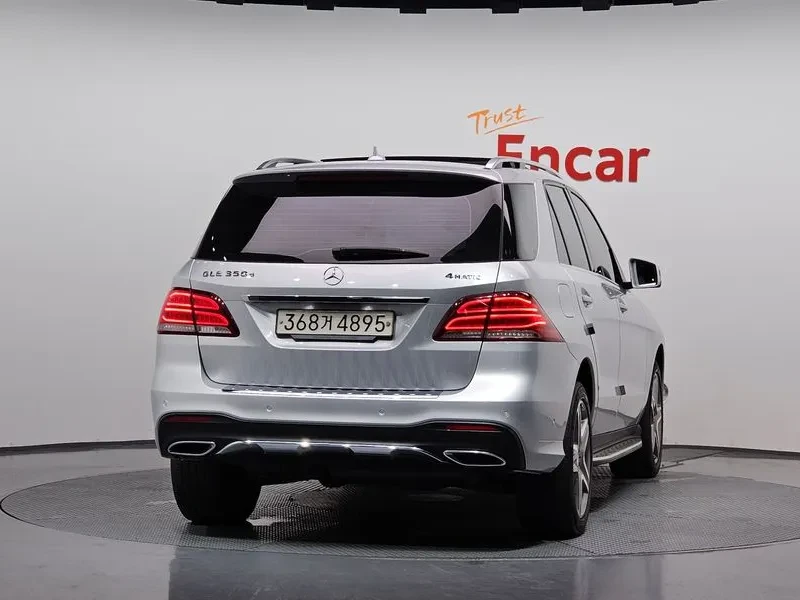 Mercedes-Benz GLE D 4Matic, снимка 4 - Автомобили и джипове - 56369687