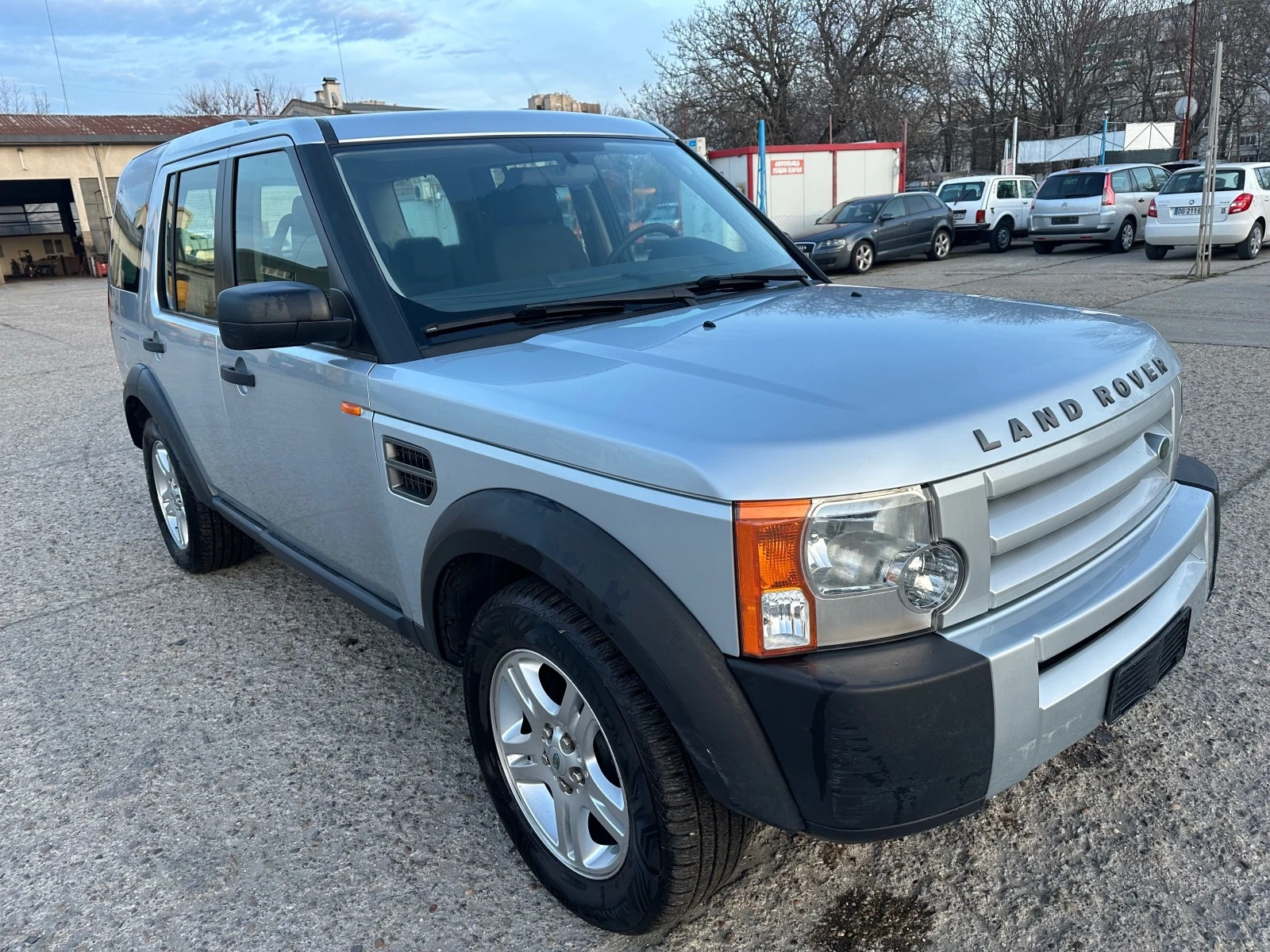 Land Rover Discovery 2.7 TDV6 - изображение 2