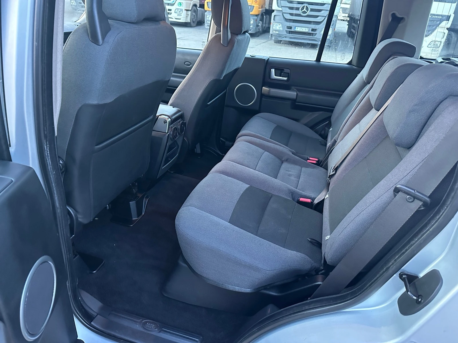 Land Rover Discovery 2.7 TDV6 | Mobile.bg   14