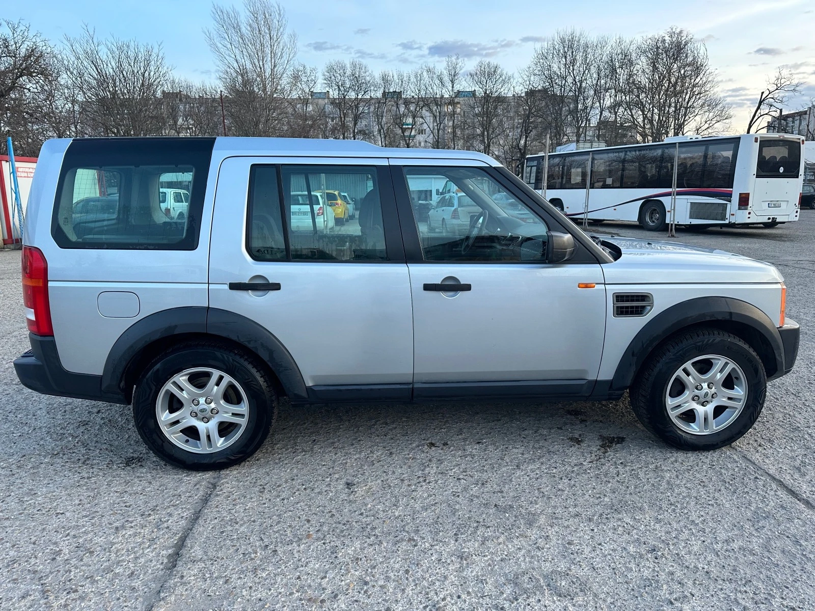 Land Rover Discovery 2.7 TDV6 - изображение 5