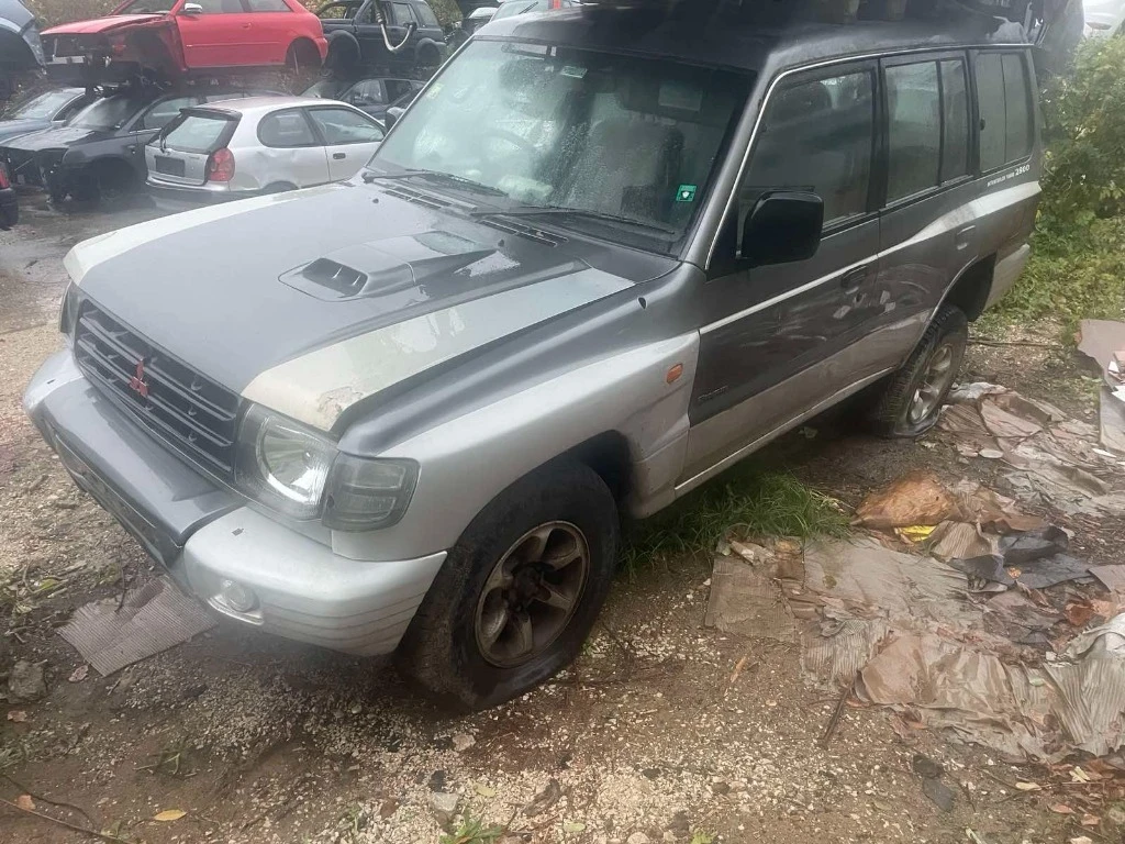 Mitsubishi Pajero 2.8 TDI 2800 - изображение 3