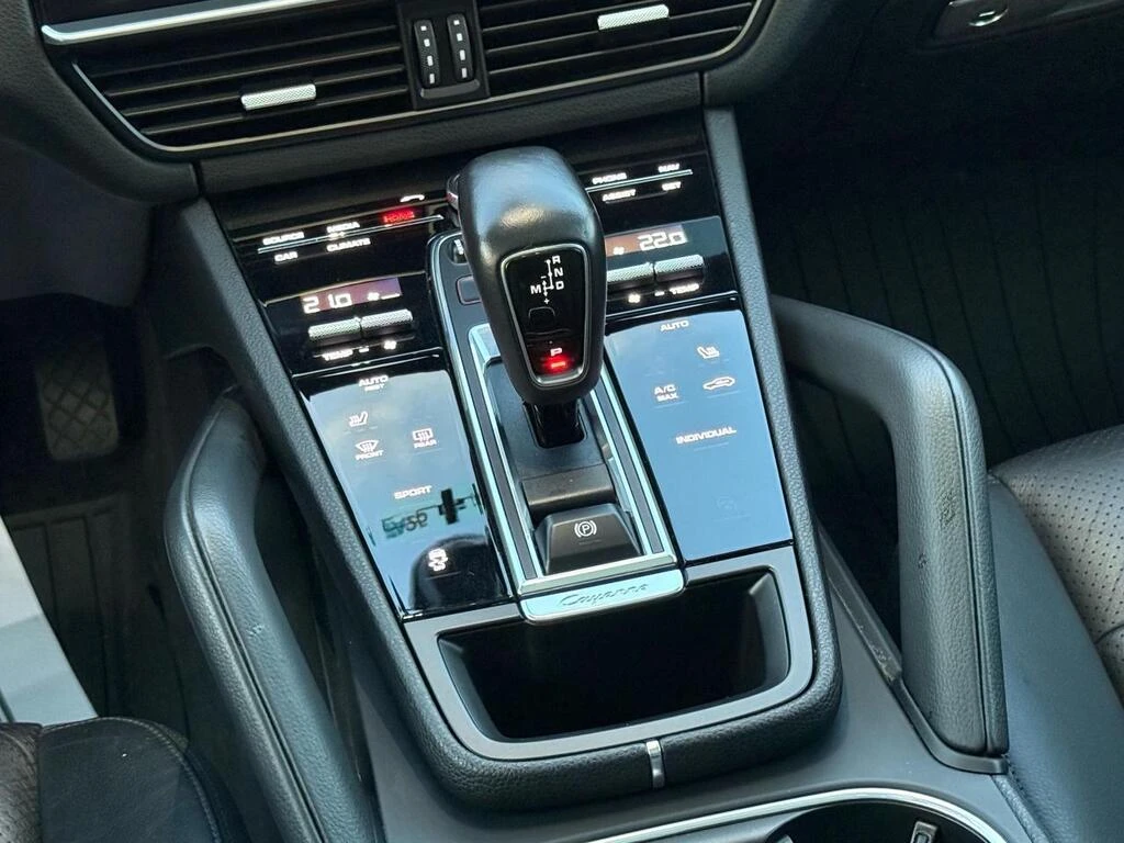 Porsche Cayenne PANO/KEYLESS/BOSE/CARPLAY - изображение 10