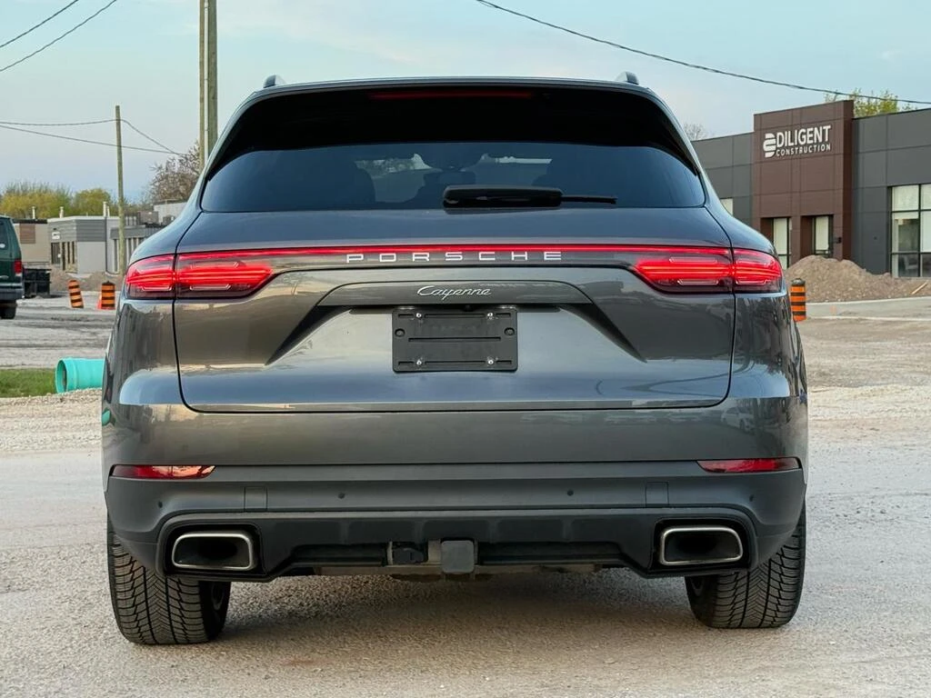Porsche Cayenne PANO/KEYLESS/BOSE/CARPLAY - изображение 4