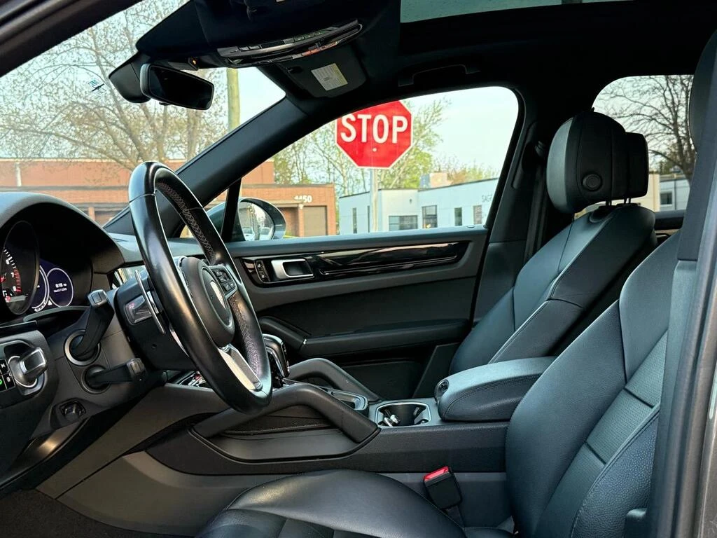 Porsche Cayenne PANO/KEYLESS/BOSE/CARPLAY - изображение 6