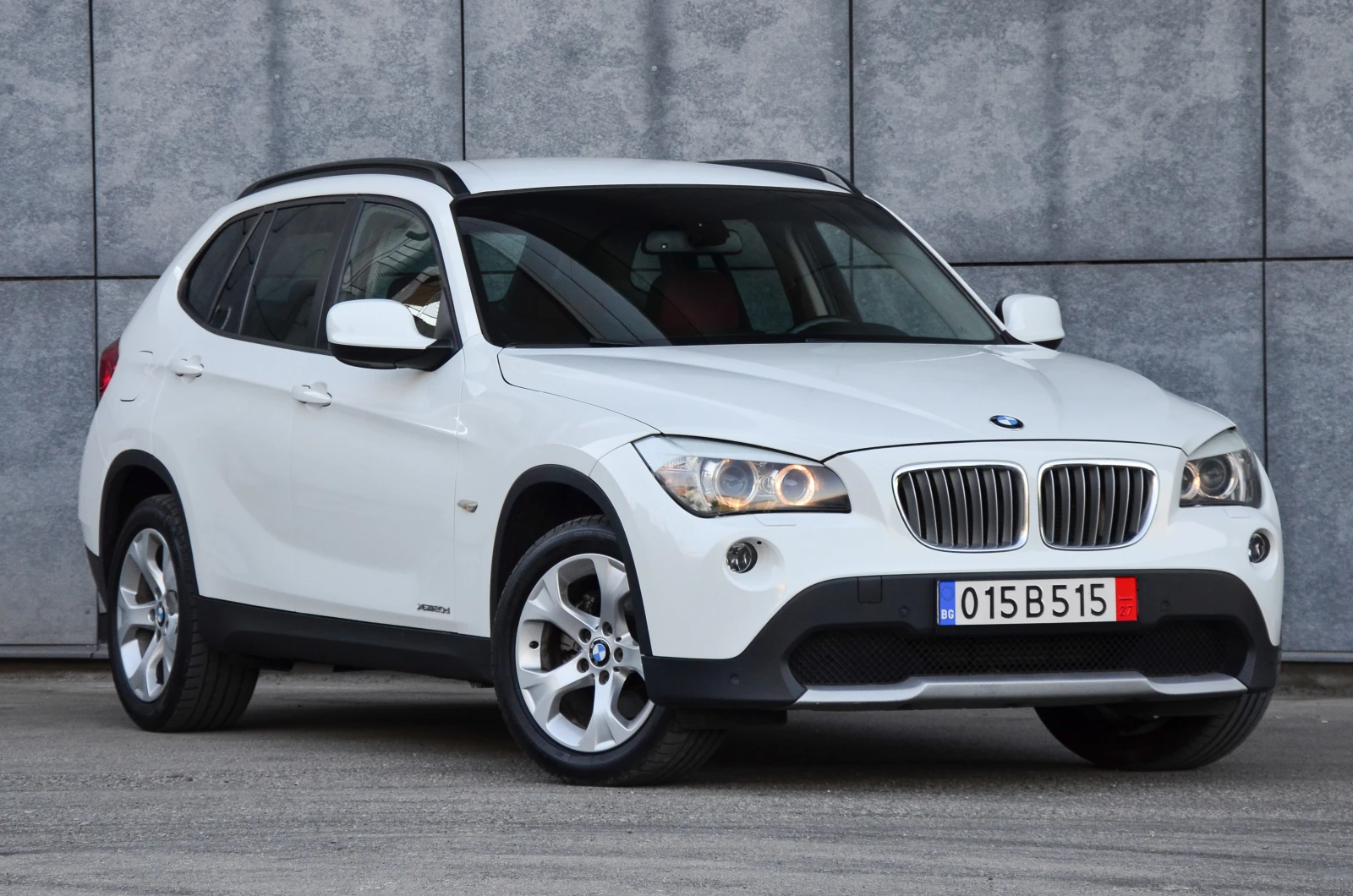 BMW X1 2.0D - изображение 4
