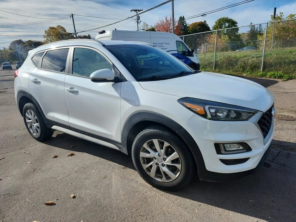 Hyundai Tucson * PREFERRED * CARFAX * БЕЗ ПЪРВОНАЧАЛНА ВНОСКА - изображение 2