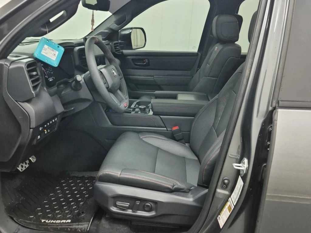 Toyota Tundra * TRD PRO HYBRID CREW CAB SHORT BED * CARFAX * ��� | Mobile.bg � ����������� 5