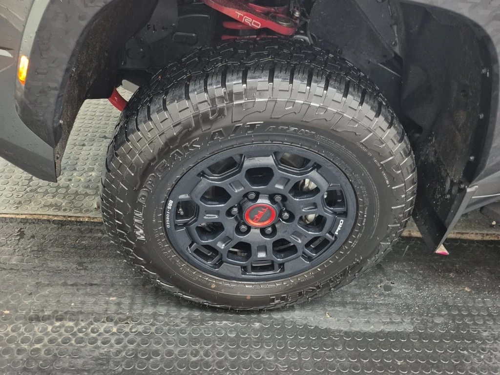 Toyota Tundra * TRD PRO HYBRID CREW CAB SHORT BED * CARFAX * ��� | Mobile.bg � ����������� 17