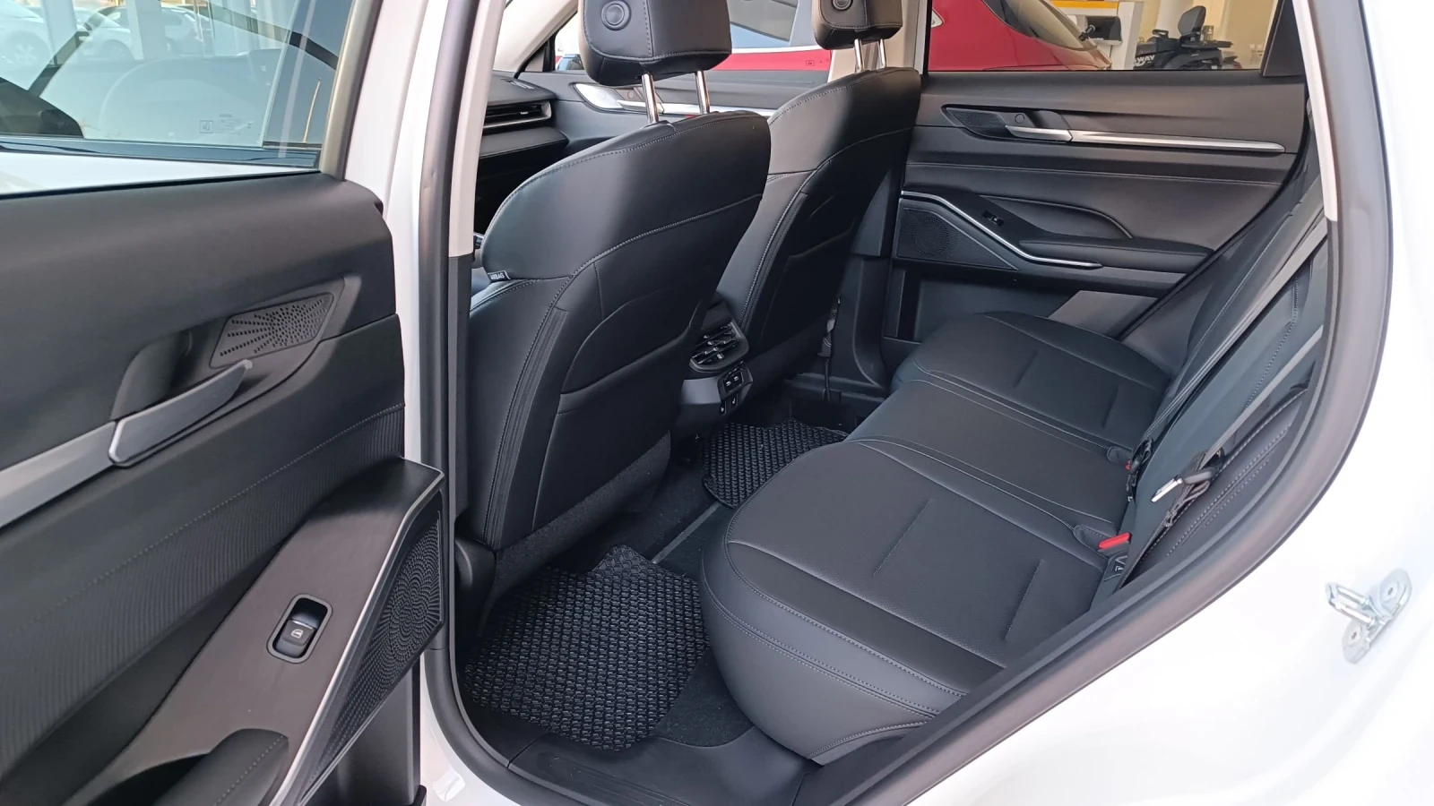 Haval H6 NEW SUPREME 231 k.c. 9DCT 4x2 | Mobile.bg � ����������� 10