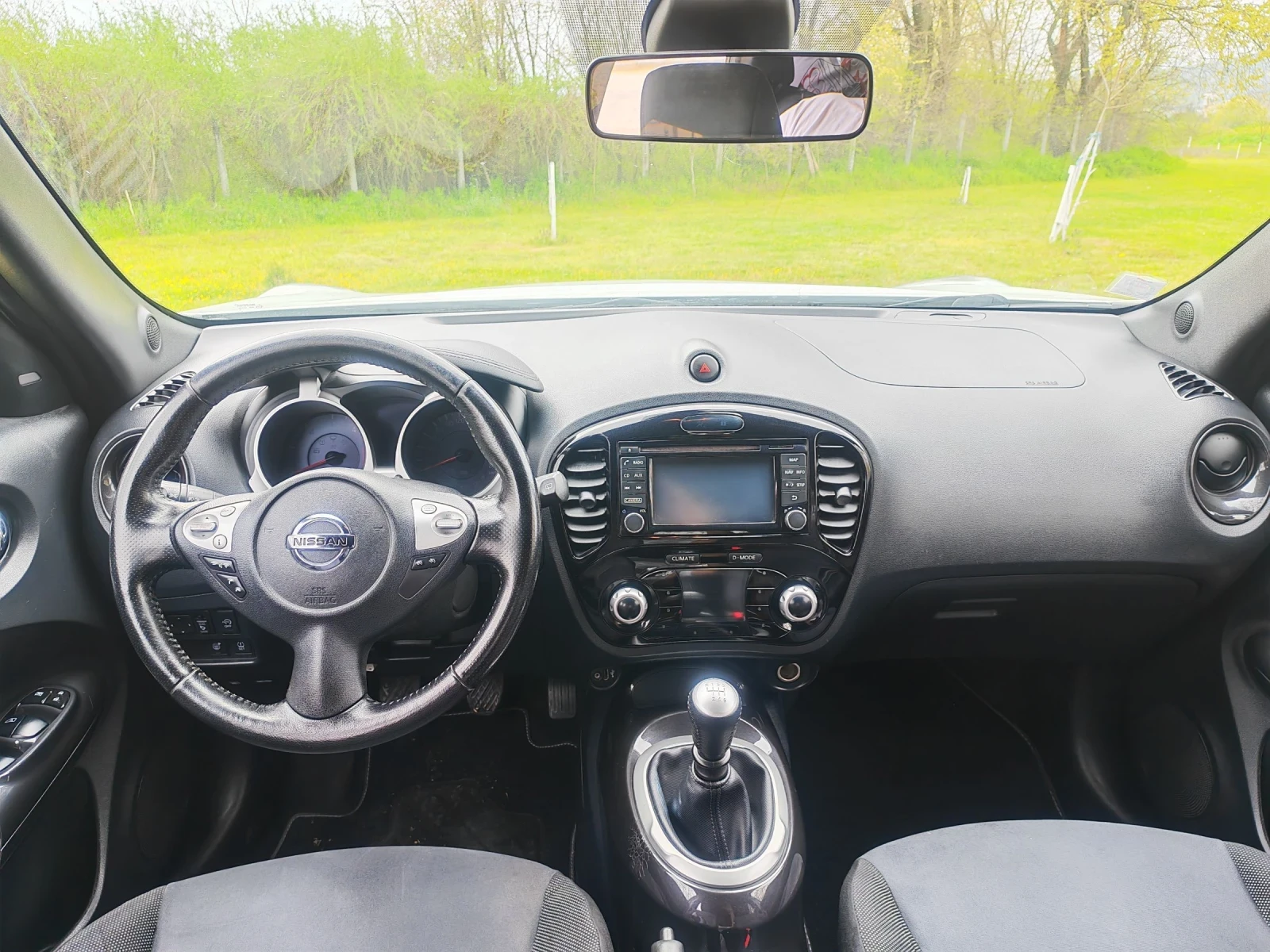 Nissan Juke 1.5 DCI* Face* Navi* Camera 360 * Keyless Go* , снимка 6 - Автомобили и джипове - 53419141