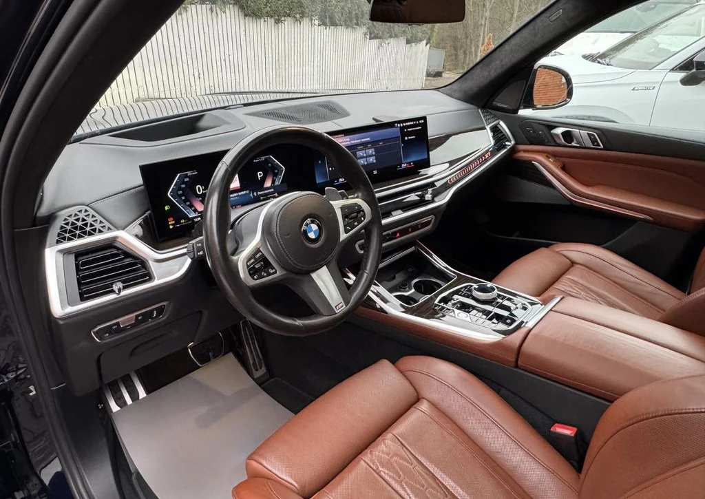 BMW X7 40i xDrive M-Sport, снимка 6 - Автомобили и джипове - 53718775