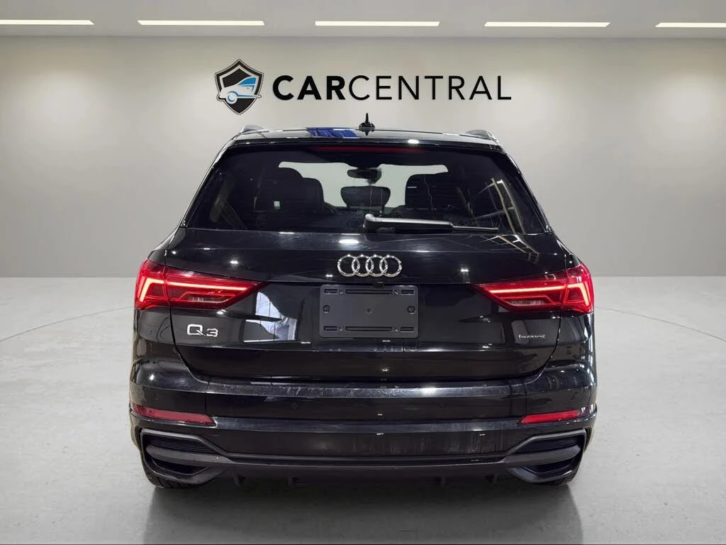 Audi Q3 * HeadUp* AвтоКредит* (ЦЕНА ДО БГ), снимка 6 - Автомобили и джипове - 53831214