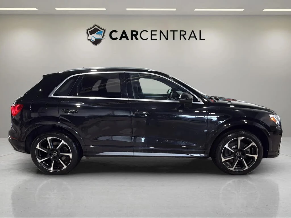 Audi Q3 * HeadUp* AвтоКредит* (ЦЕНА ДО БГ), снимка 4 - Автомобили и джипове - 53831214