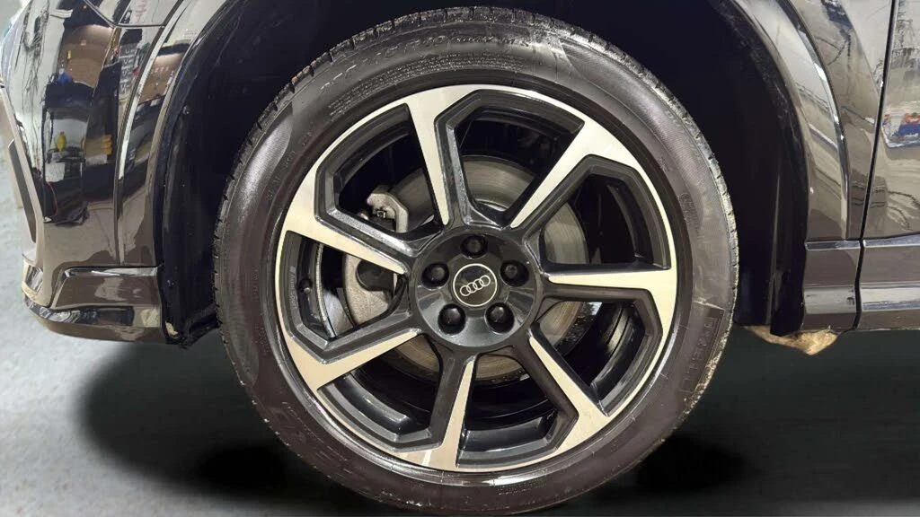 Audi Q3 * HeadUp* AвтоКредит* (ЦЕНА ДО БГ), снимка 17 - Автомобили и джипове - 53831214