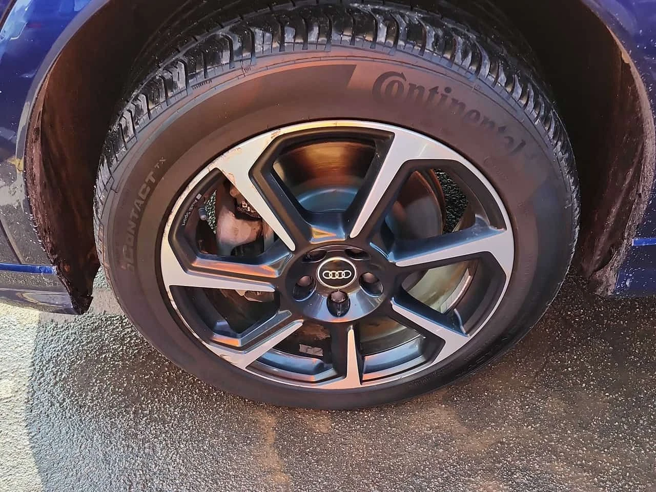 Audi Q3 * TECHNIK * PANO * 360 * CARFAX * ПОДГРЕВИ, снимка 6 - Автомобили и джипове - 54348782