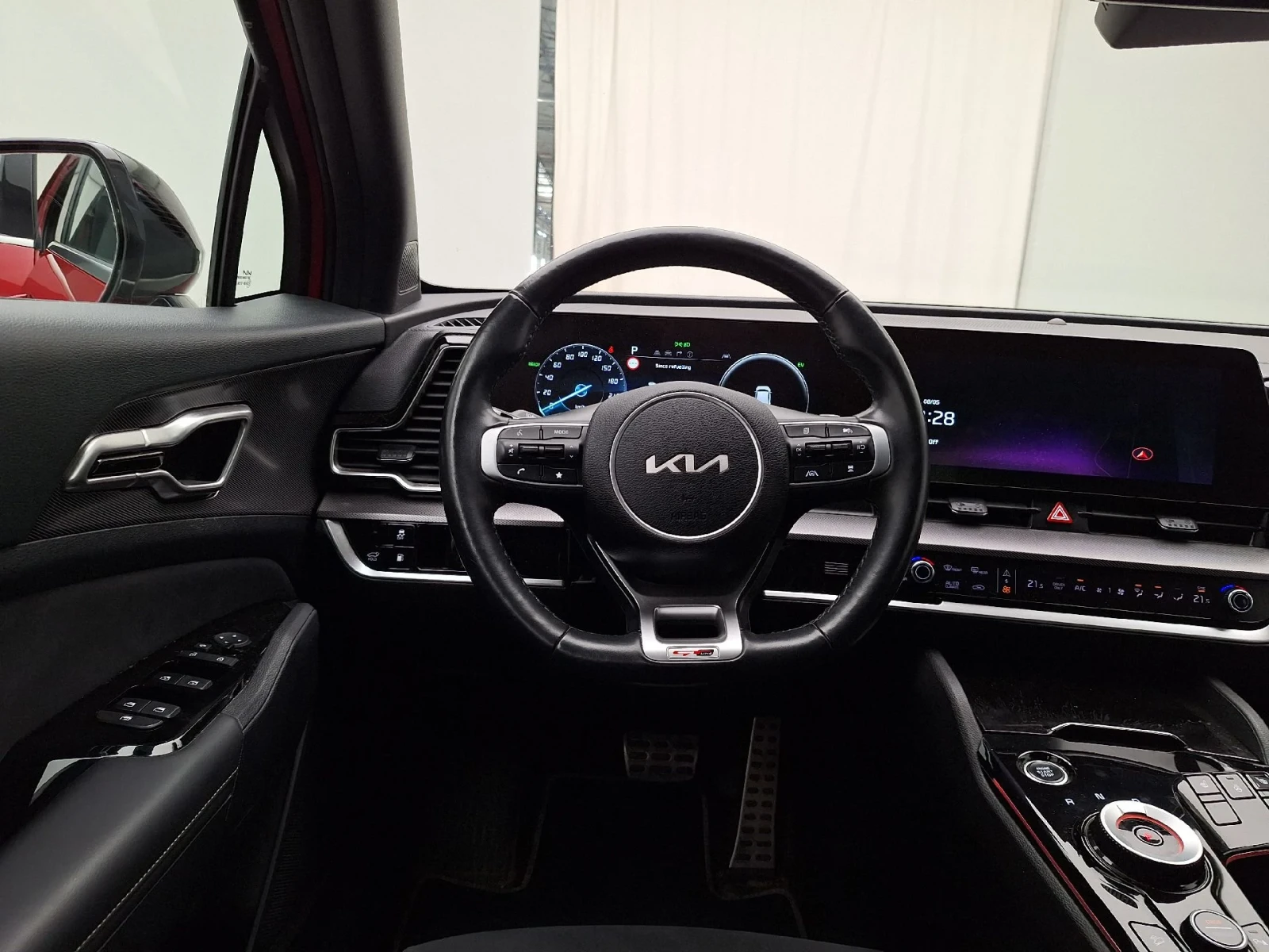 Kia Sportage Европейска GT-line 265 к.с Плъг-ин, снимка 3 - Автомобили и джипове - 54644127