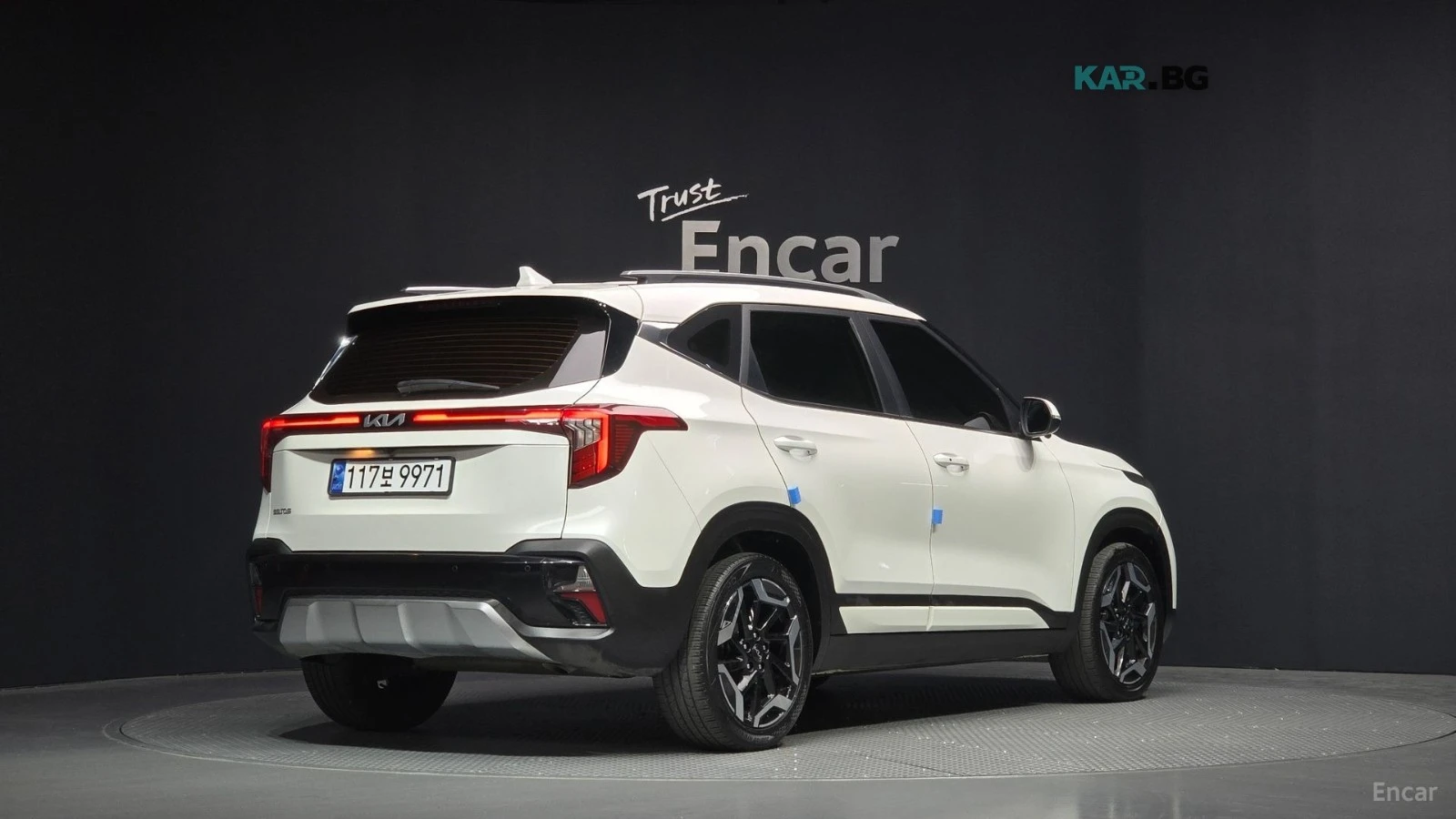 Kia Seltos 1.6T* Signature* КОЖА* ПОДГРЕВ* ОБДУХВАНЕ* 360* , снимка 2 - Автомобили и джипове - 55819571