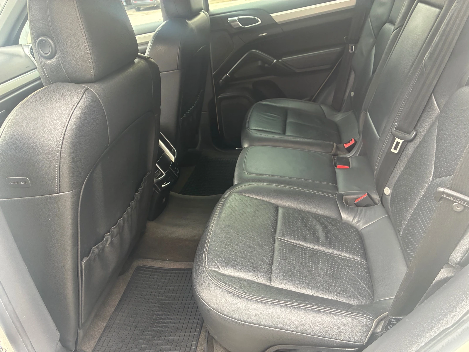 Porsche Cayenne 1 Собственик в БГ, снимка 9 - Автомобили и джипове - 56073973
