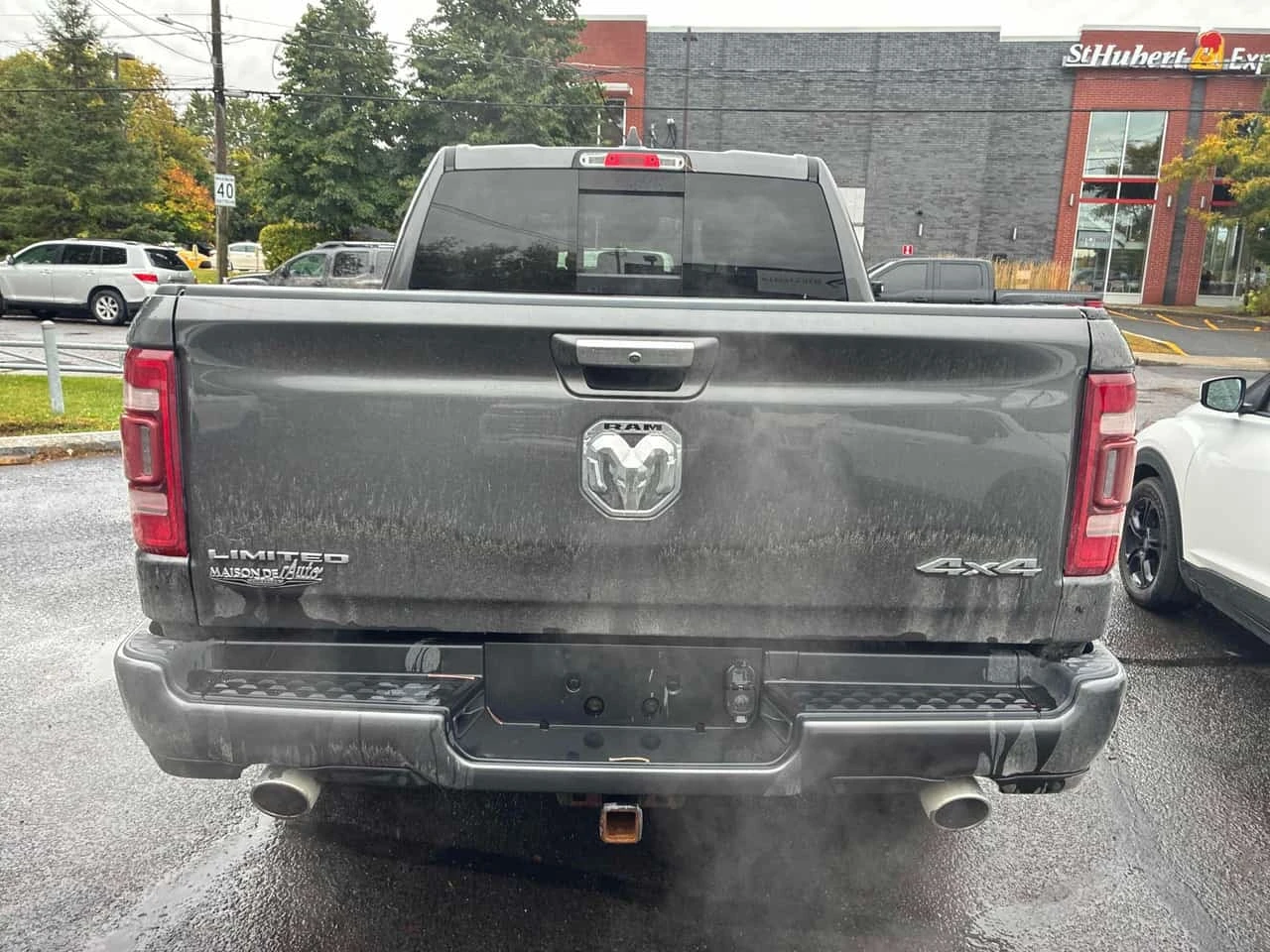 Dodge RAM 1500 * Limited * CARFAX * БЕЗ ПЪРВОНАЧАЛНА ВНОСКА, снимка 5 - Автомобили и джипове - 56332842