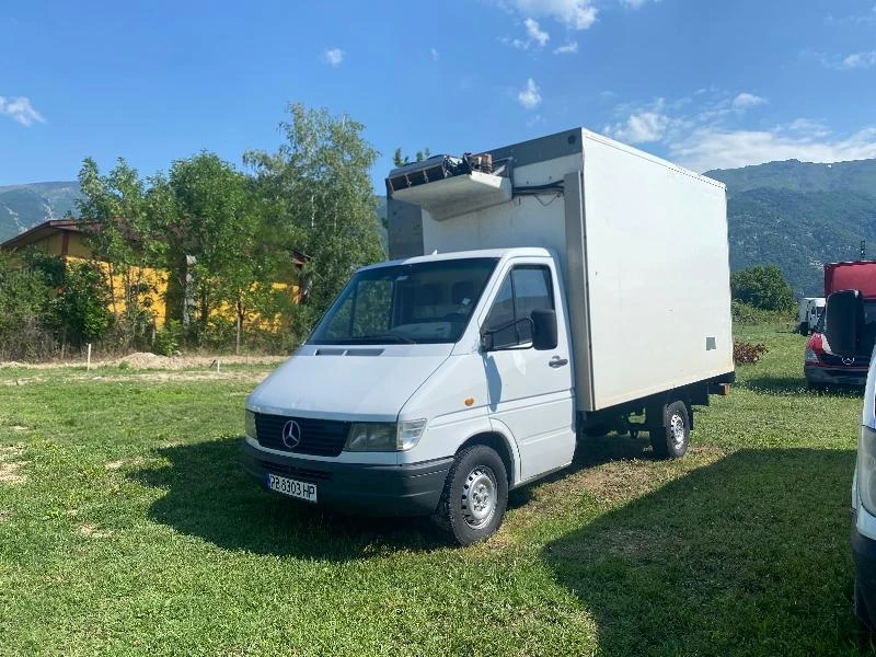 Mercedes-Benz Sprinter 312 Хладилен, снимка 1 - Бусове и автобуси - 45745222