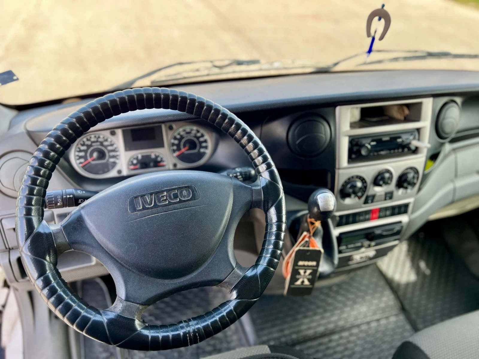 Iveco Daily, снимка 6 - Бусове и автобуси - 53914276