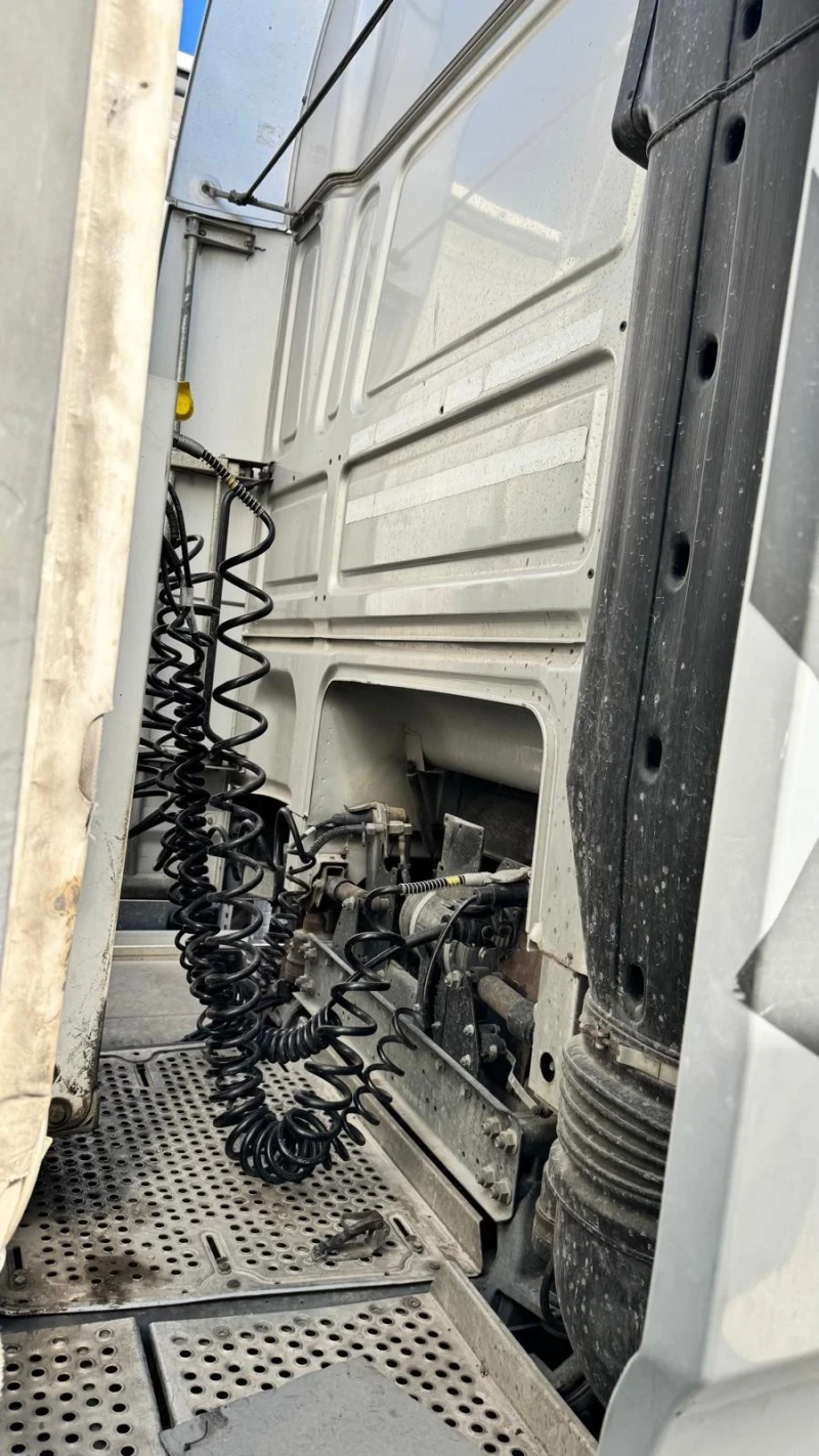 Daf XF 105 FT, снимка 12 - Камиони - 52540880