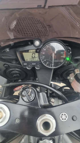 Обява за продажба на Yamaha YZF-R1 ~8 200 лв. - изображение 8