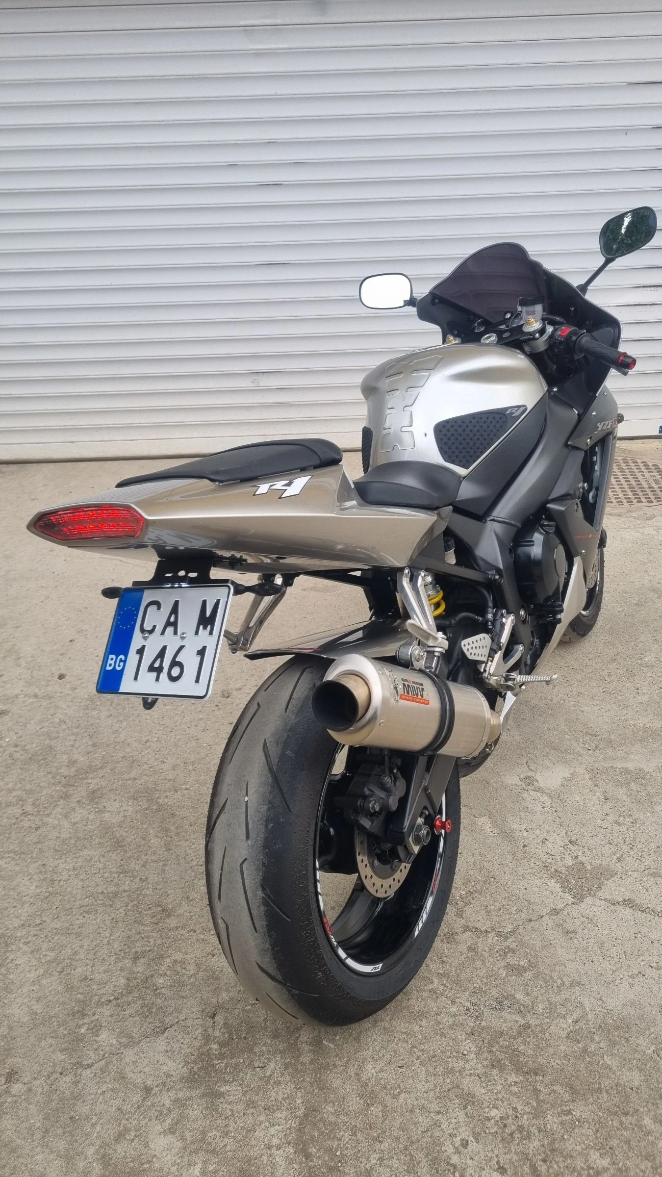 Yamaha YZF-R1  - изображение 8