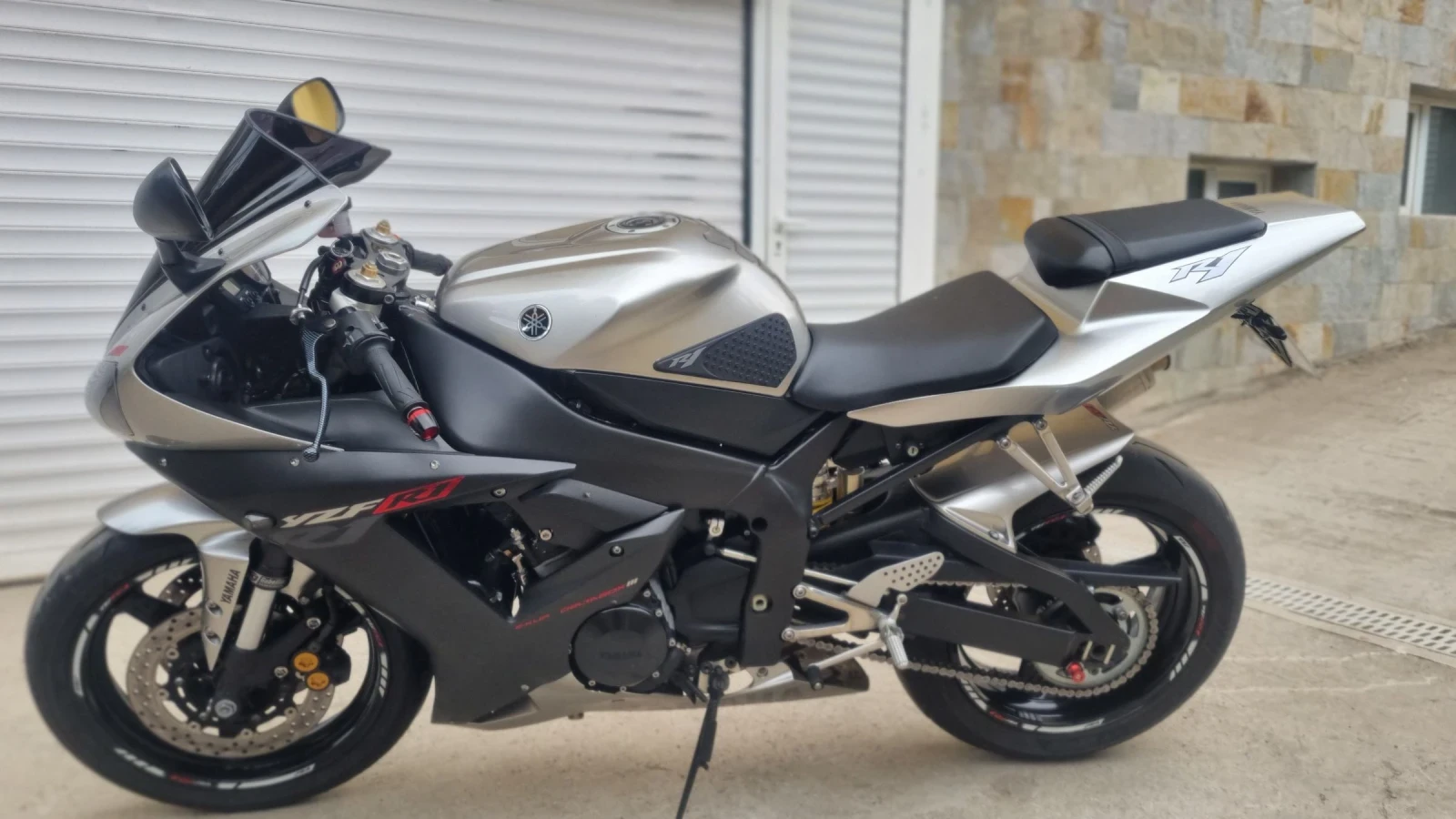 Yamaha YZF-R1  - изображение 5