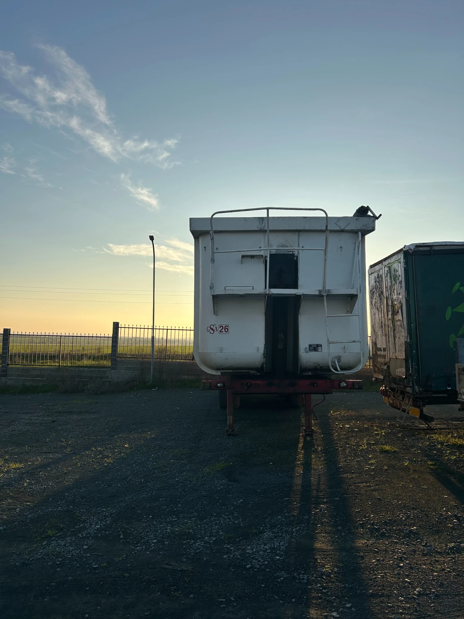 ����������� Fruehauf | Mobile.bg � ����������� 2