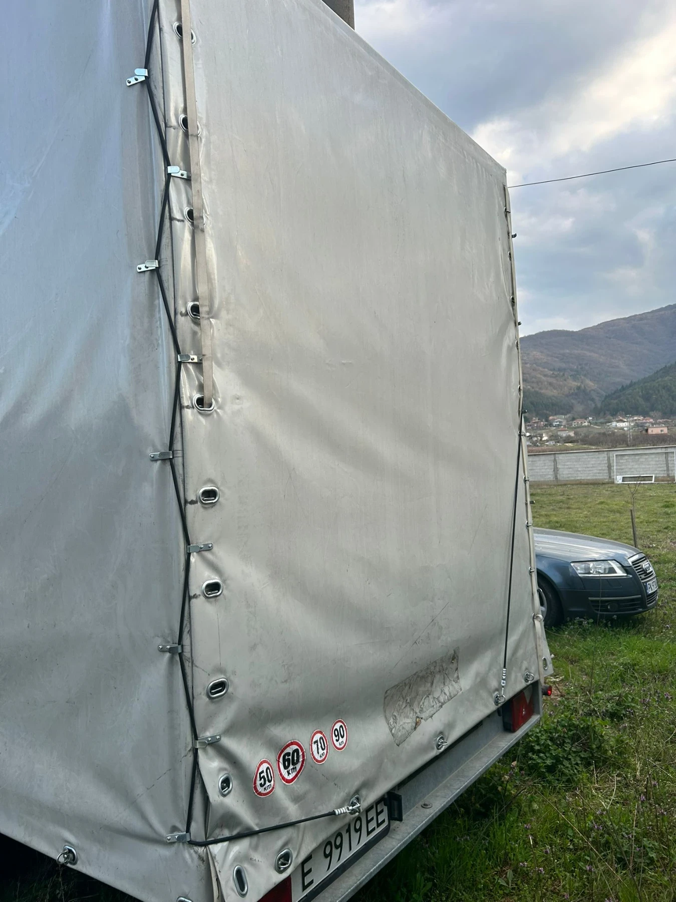 За автомобил Humbaur, снимка 4 - Ремаркета - 53864049