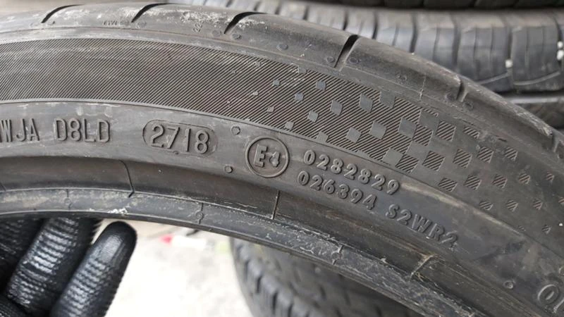 Гуми Летни 225/40R19, снимка 8 - Гуми и джанти - 29279257