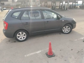 Kia Carens 2.0, снимка 9
