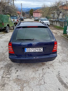 Mercedes-Benz C 220, снимка 3